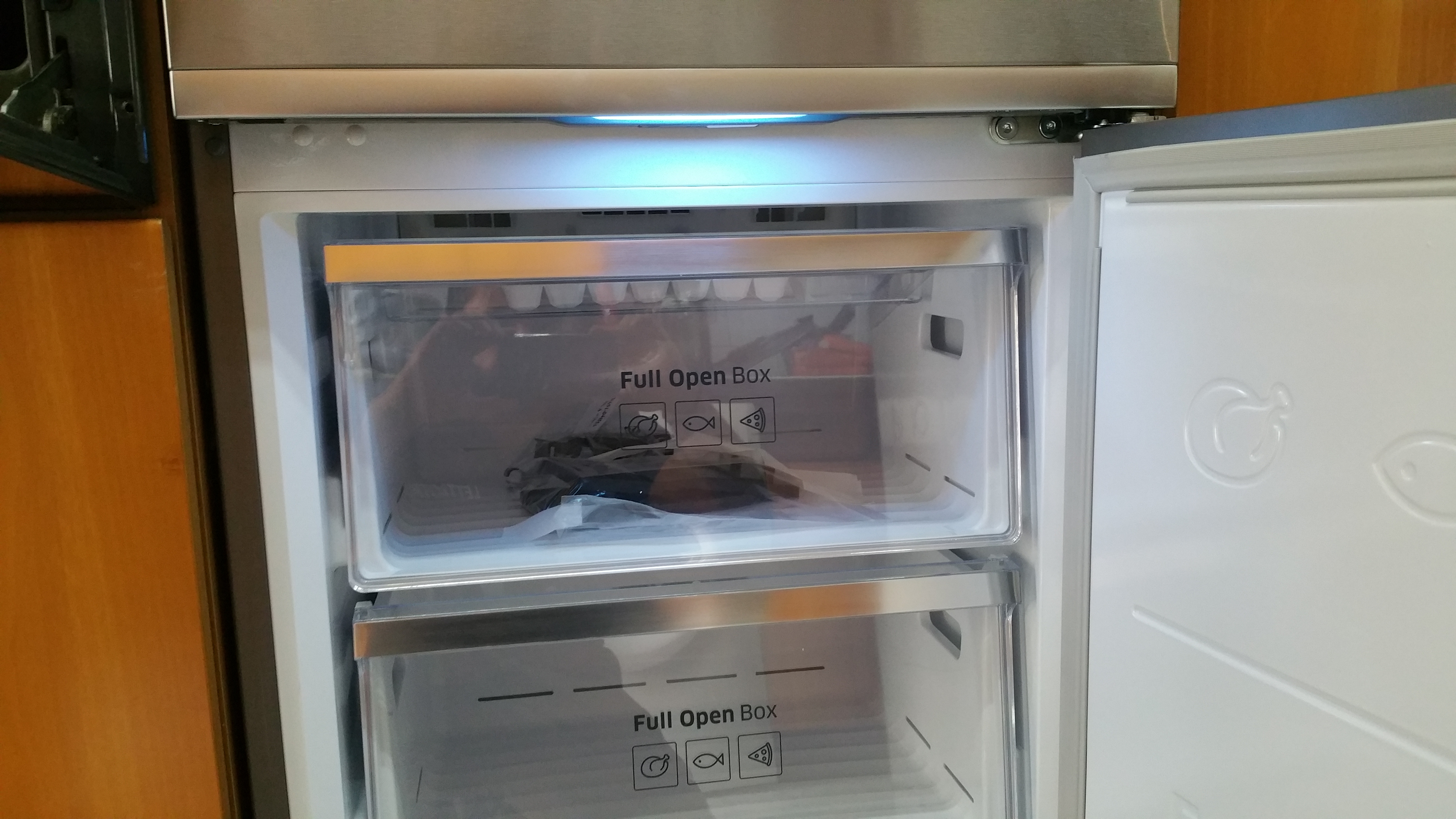 Frigo Da Incasso Con Un Samsung Kitchen scatto 5