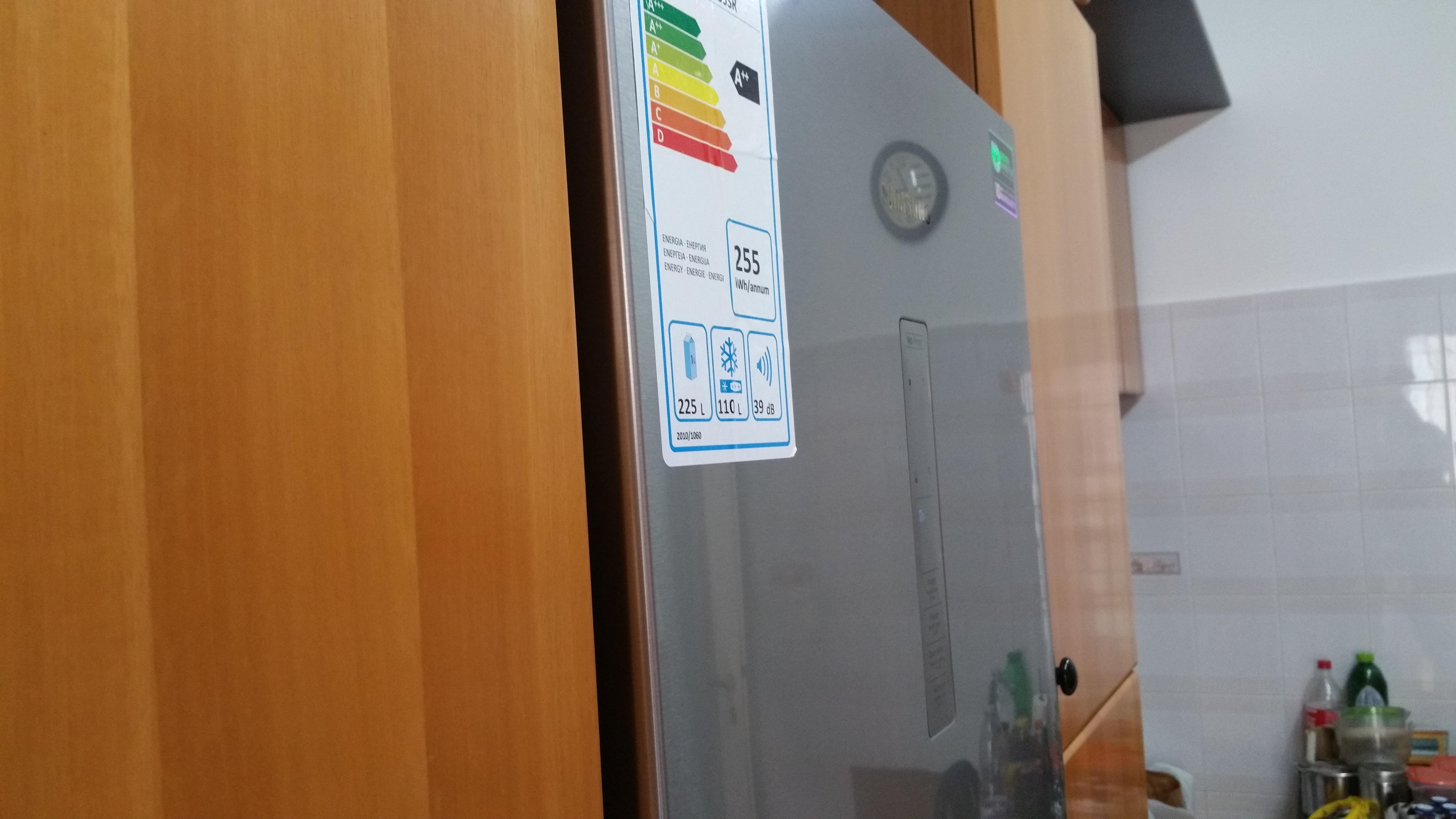 Frigo Da Incasso Con Un Samsung Kitchen scatto 4