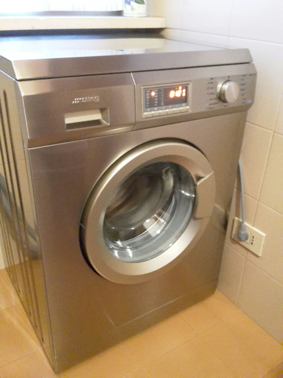 Lavatrice Smeg Total Inox Classe A scatto 3