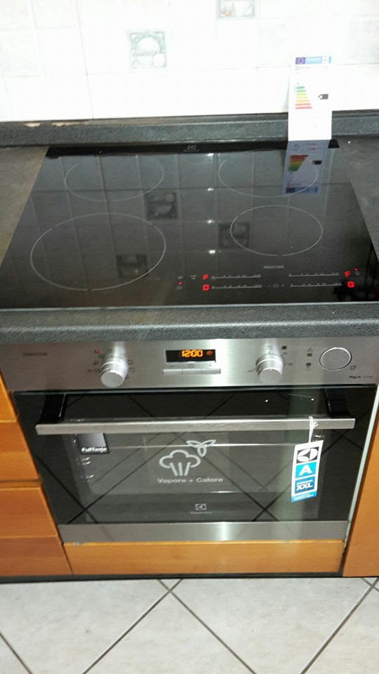 Piano Cottura Induzione Ed Forno Incasso Con scatto 2